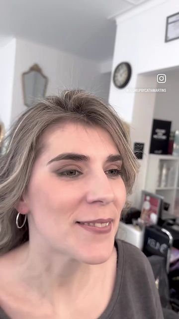 Maquilhagem e cabelo
